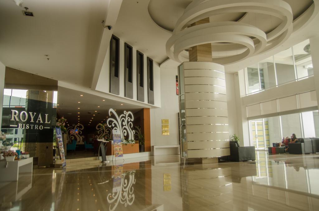 Royal Suite Condotel Medan Exterior photo