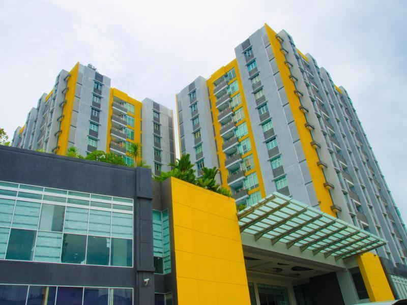 Royal Suite Condotel Medan Exterior photo