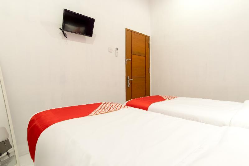 Royal Suite Condotel Medan Exterior photo