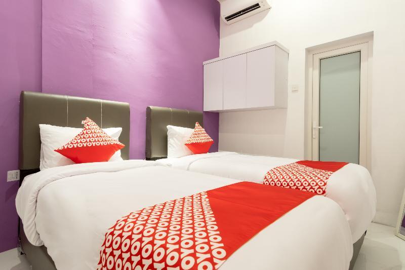 Royal Suite Condotel Medan Exterior photo