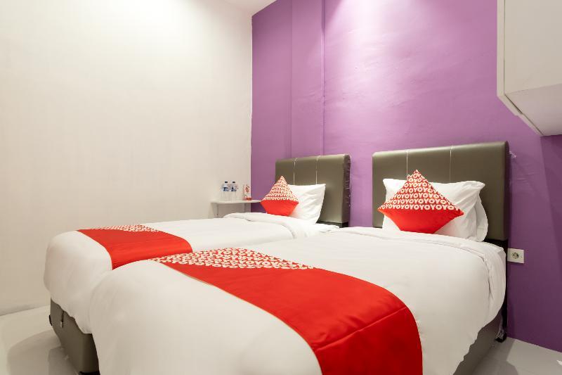 Royal Suite Condotel Medan Exterior photo